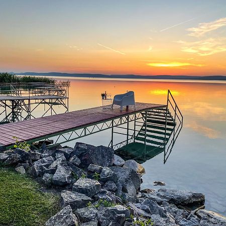Zoeldpart Villa Balatonszarszo Bagian luar foto